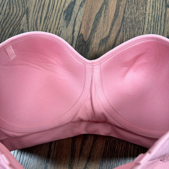 Yummie Payton blush pink seamless strapless bra size large NWT - Picture 7 of 8